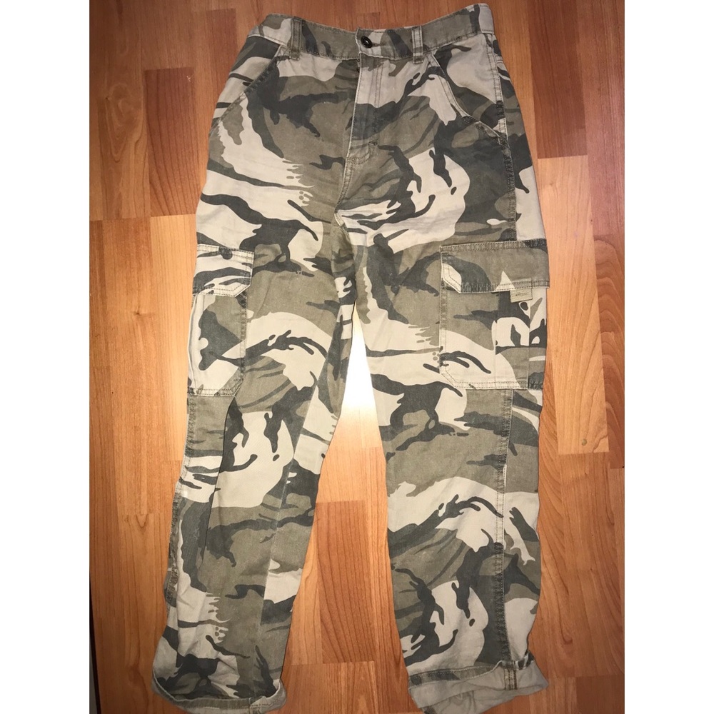 Camo pants
